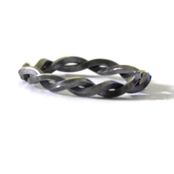 Oxidized Woven Ring - Unisex - Celtic Style - Picture 6 of 8